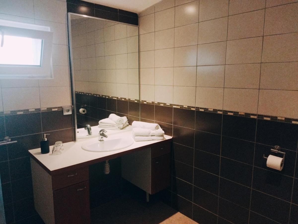Aur Blan - Chambres Le Somail Extérieur photo