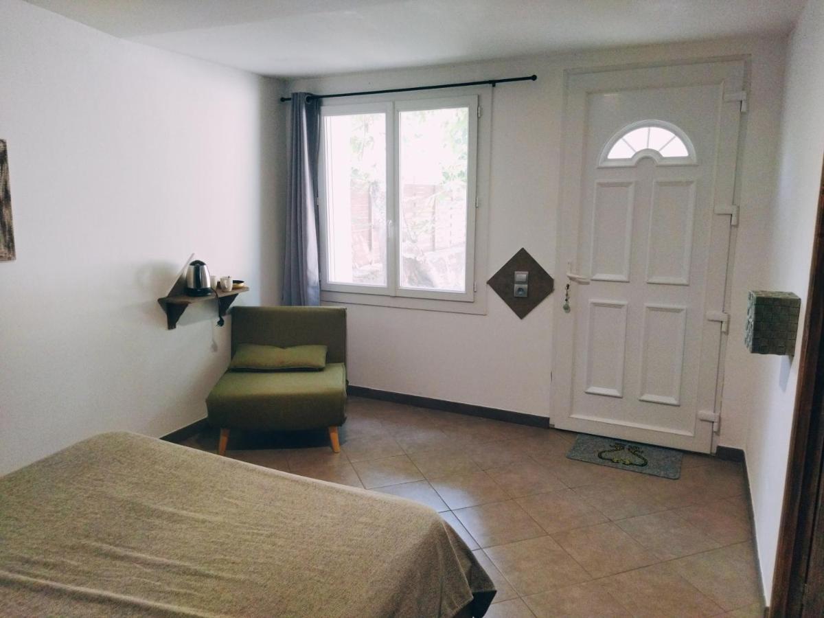 Aur Blan - Chambres Le Somail Extérieur photo